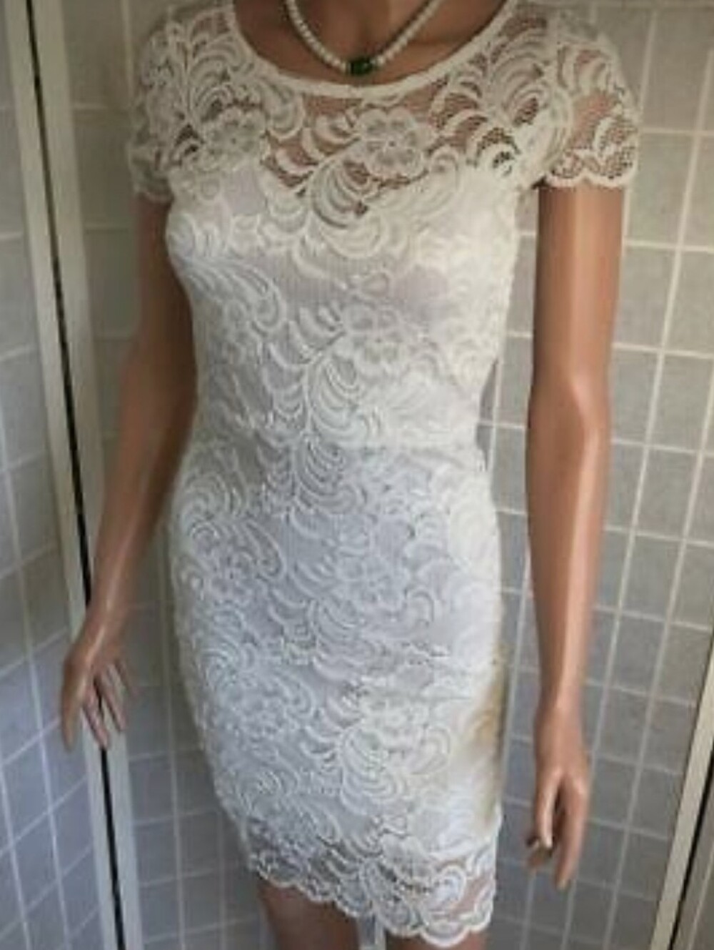 Ambiance dress body con  lace very sexy feminine white  Med stretchy.